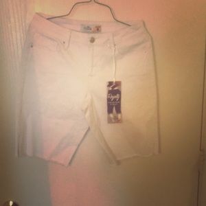 White denim mid rise